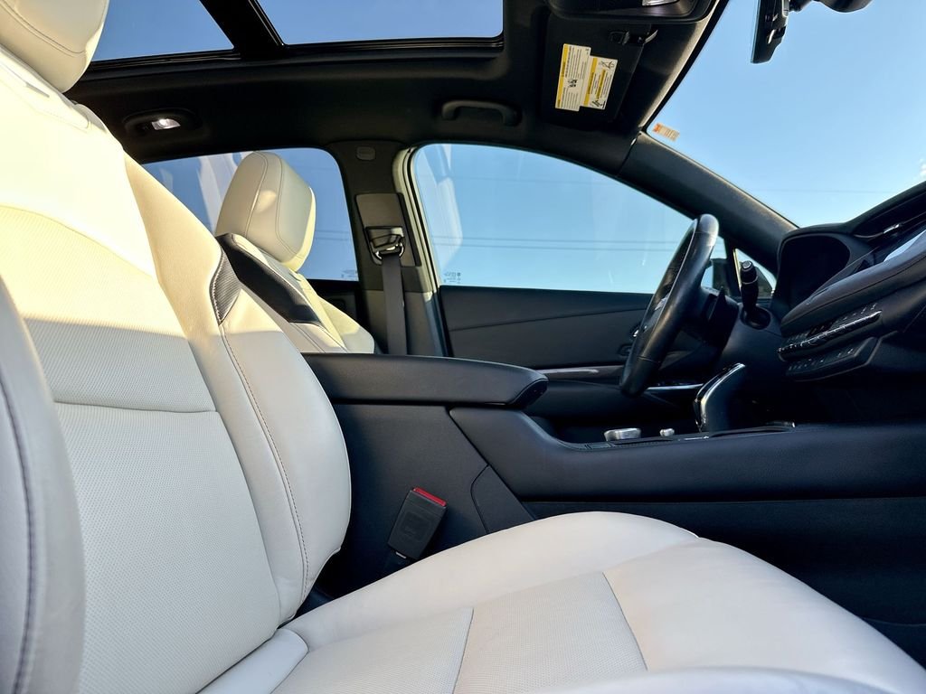 Used 2023 Black Cadillac Sport image 14