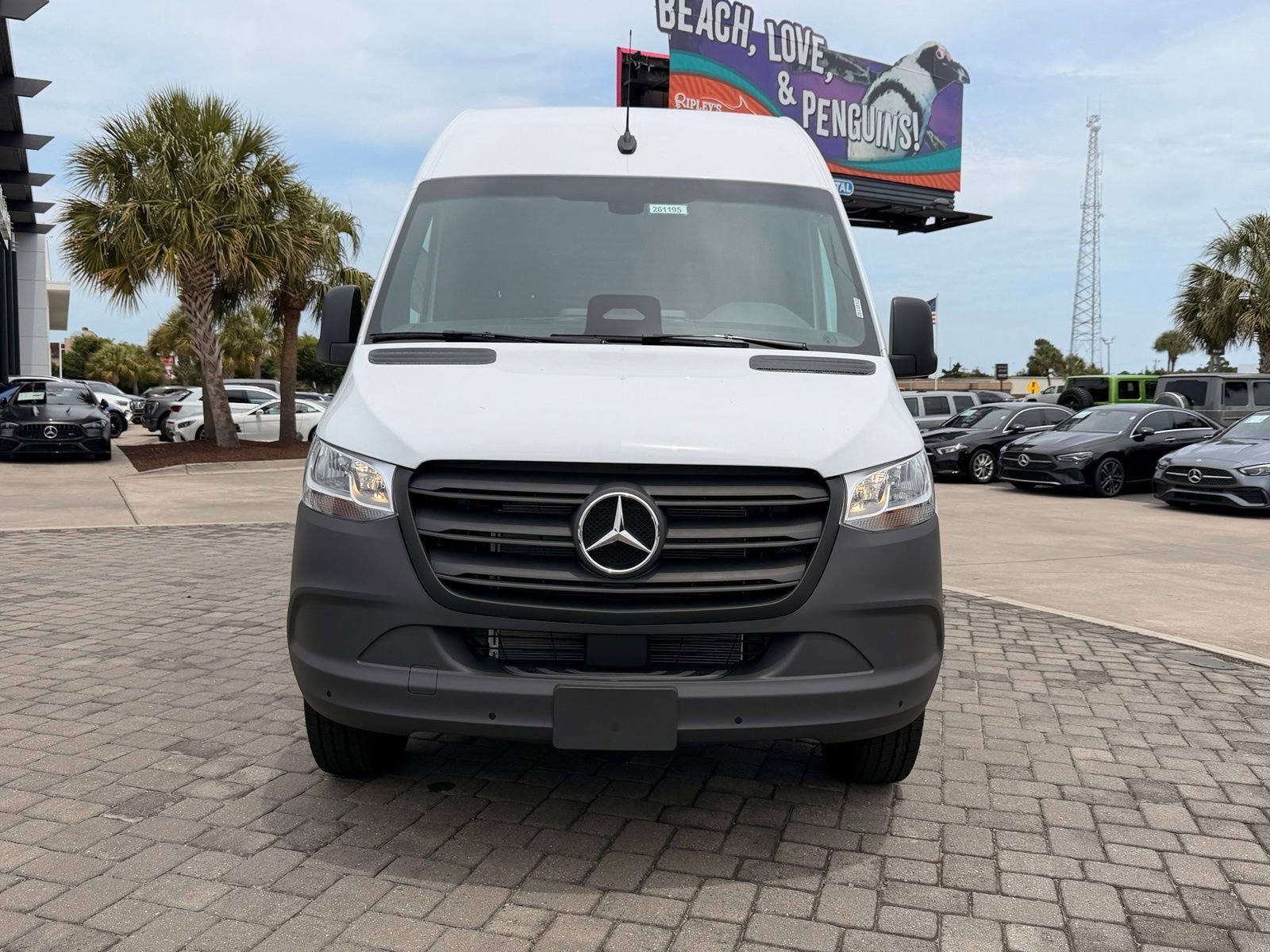 New 2026 Arctic White Mercedes-Benz Cargo 144 WB image 27