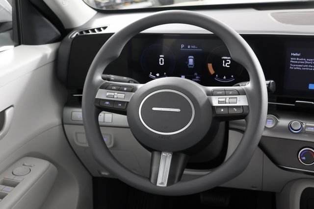 2024 Hyundai Kona SE - Photo 10