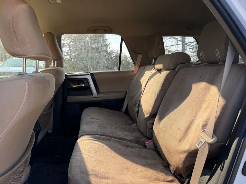 Used 2019 White Toyota SR5 image 17