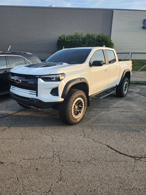 Used 2026 Summit White Chevrolet ZR2 image 11