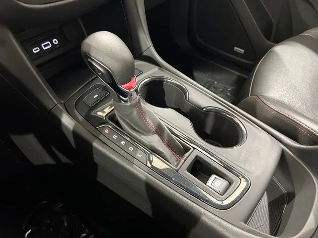 Used 2022 Red Chevrolet RS image 19