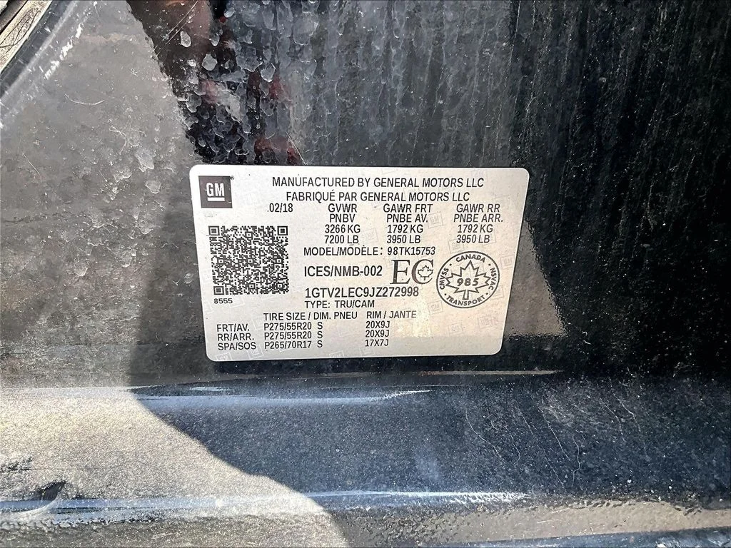 Used 2018 Black GMC Base image 4