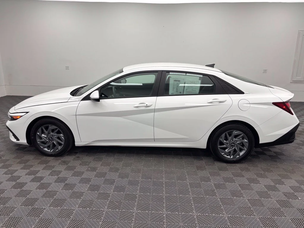 Certified Used 2024 White Hyundai SEL image 12