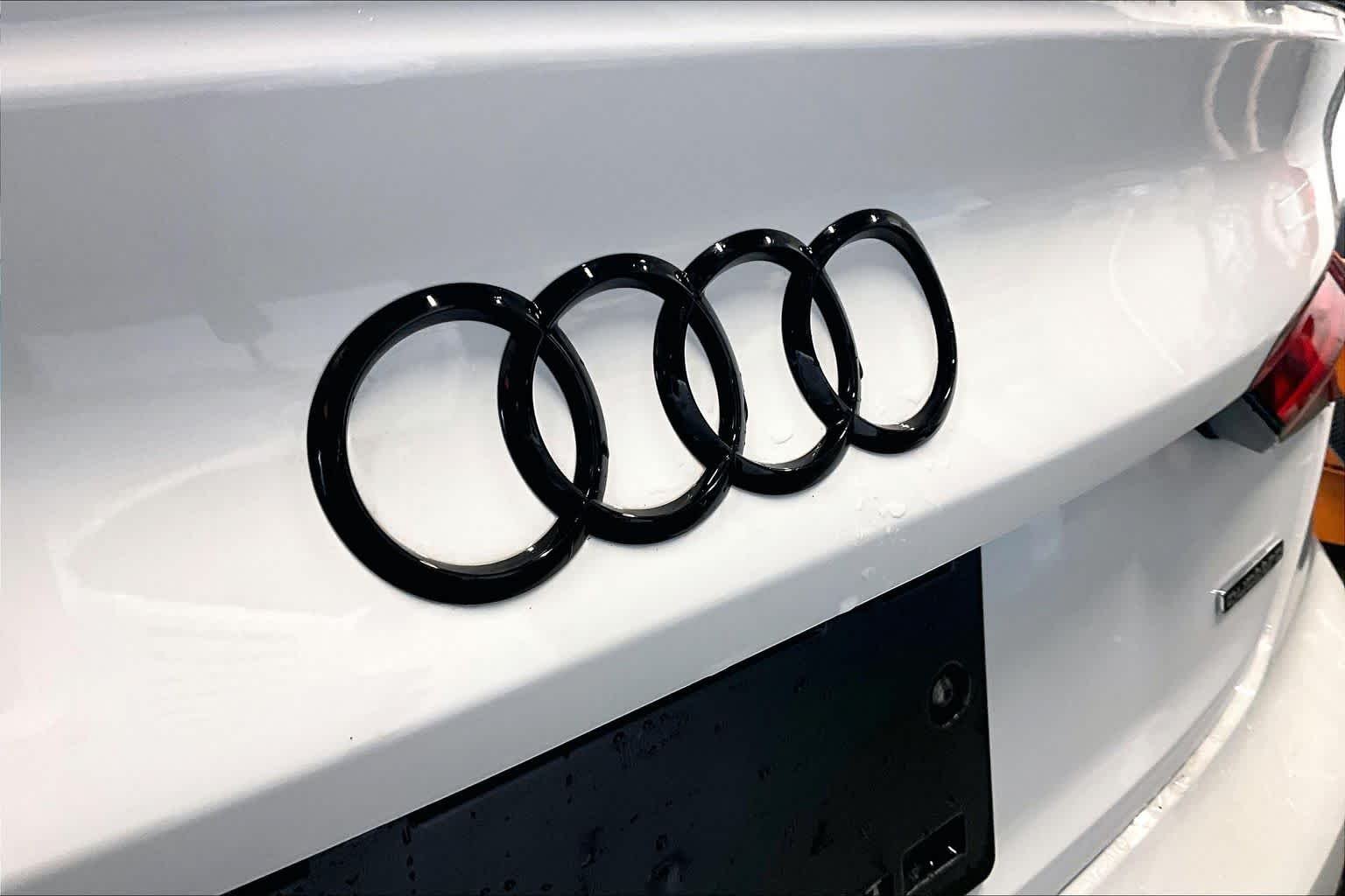 Used 2024 Glacier White Metallic Audi S line Premium Plus image 31