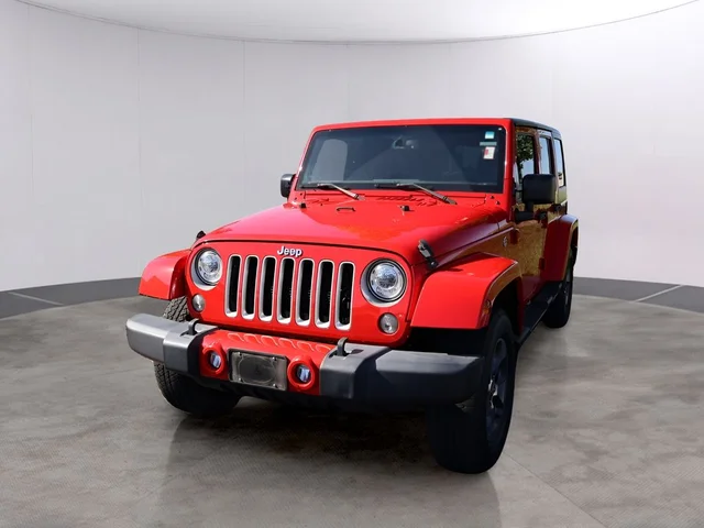Pre-Owned 2017 Jeep Wrangler Unlimited Sahara