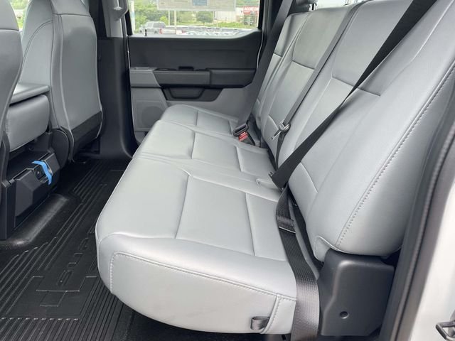 New 2026 Oxford White Ford XL image 9