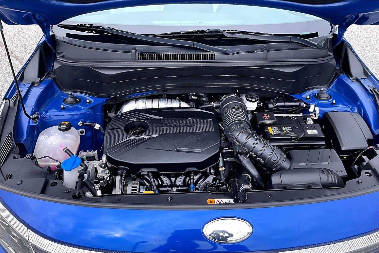 Used 2021 Neptune Blue Kia SX image 31