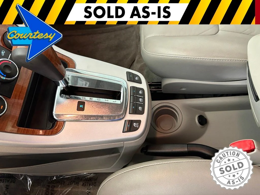 Used 2007 White Chevrolet LT image 24