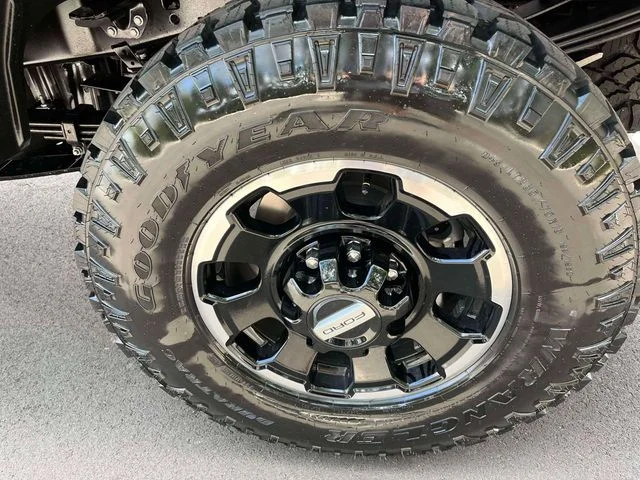 New 2026 Agate Black Metallic Ford F-350® King Ranch® image 12