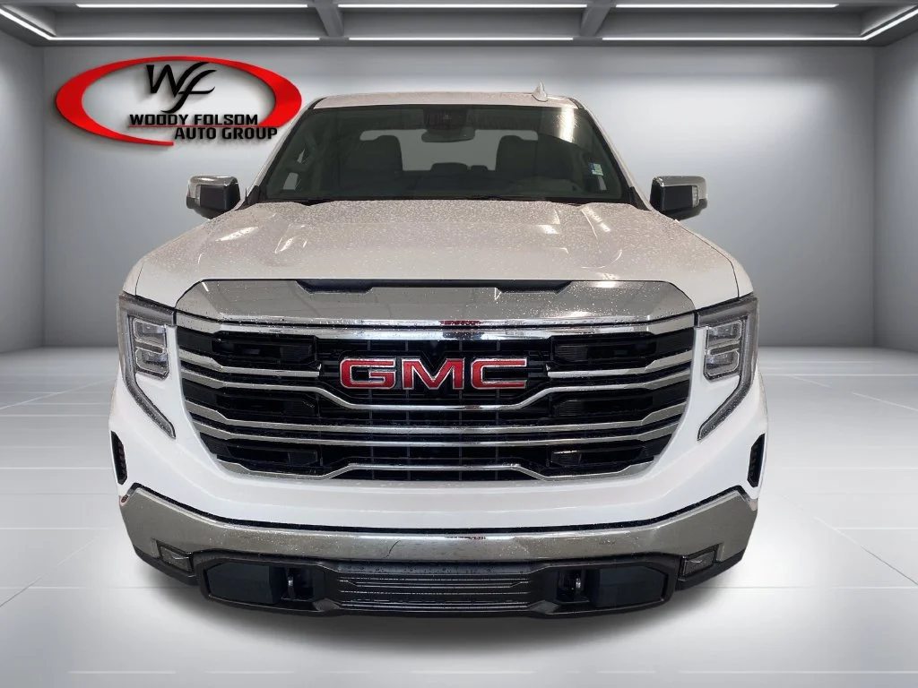 New 2026 Summit White GMC SLT image 3