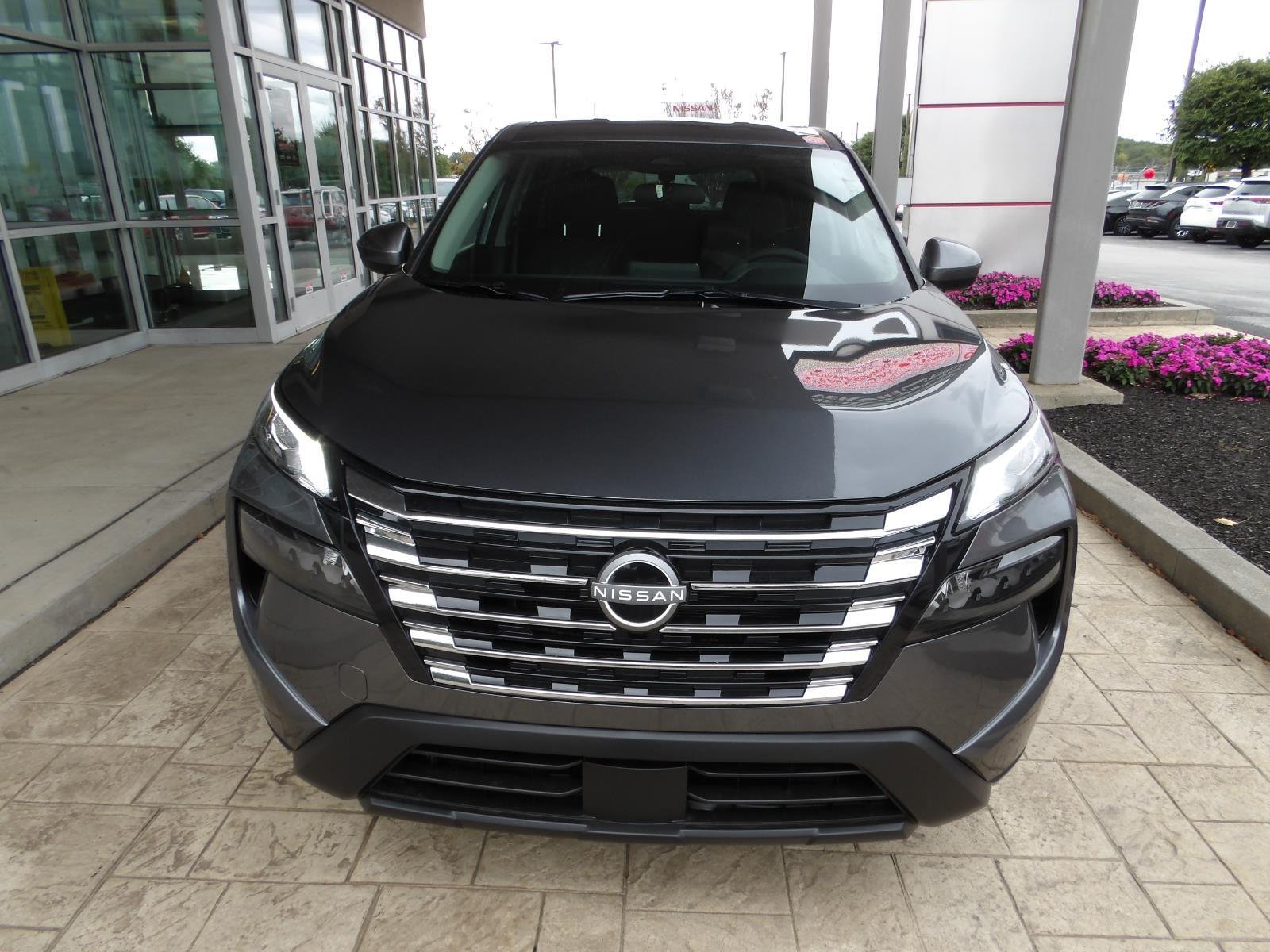New 2026 Gun Metallic Nissan SV image 2