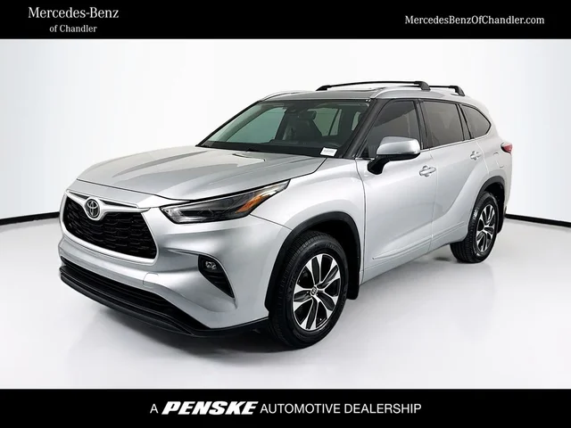 2022|Toyota|Highlander|XLE|4D Sport Utility