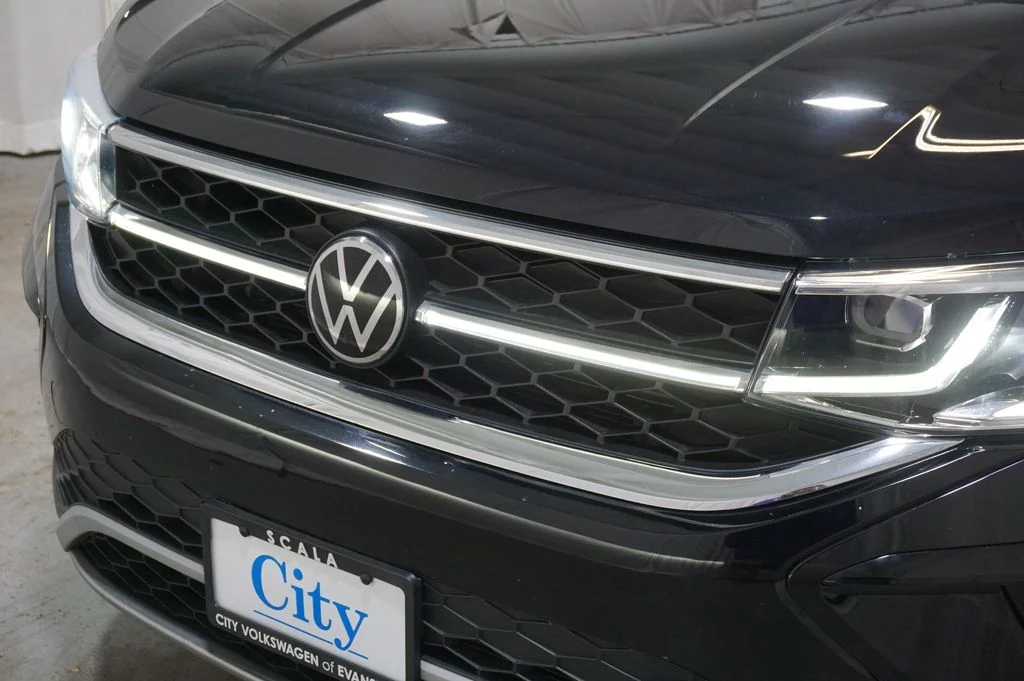 Certified Used 2023 Black Volkswagen 1.5T SEL image 31