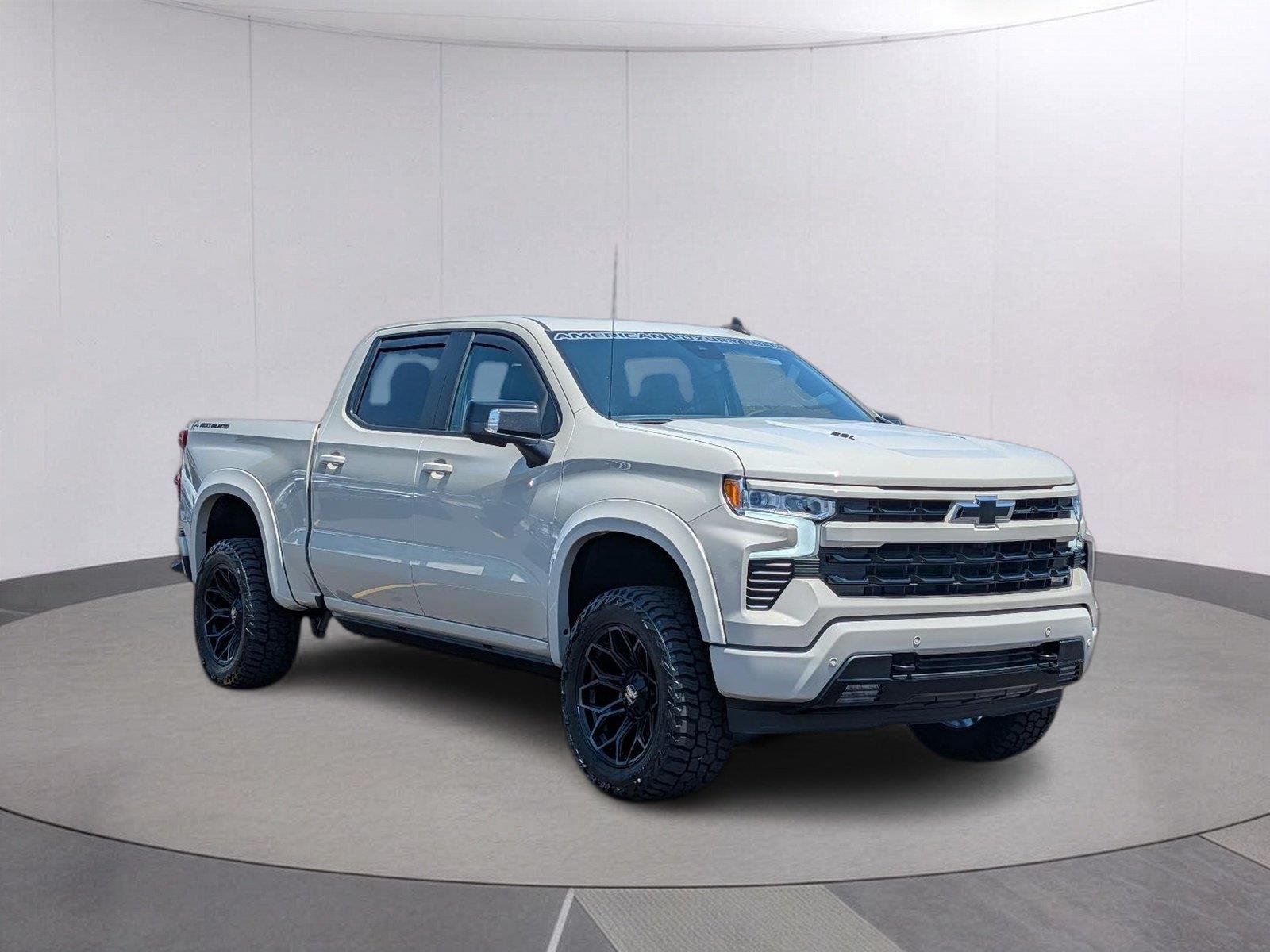 New 2026 White Sands Chevrolet RST image 8