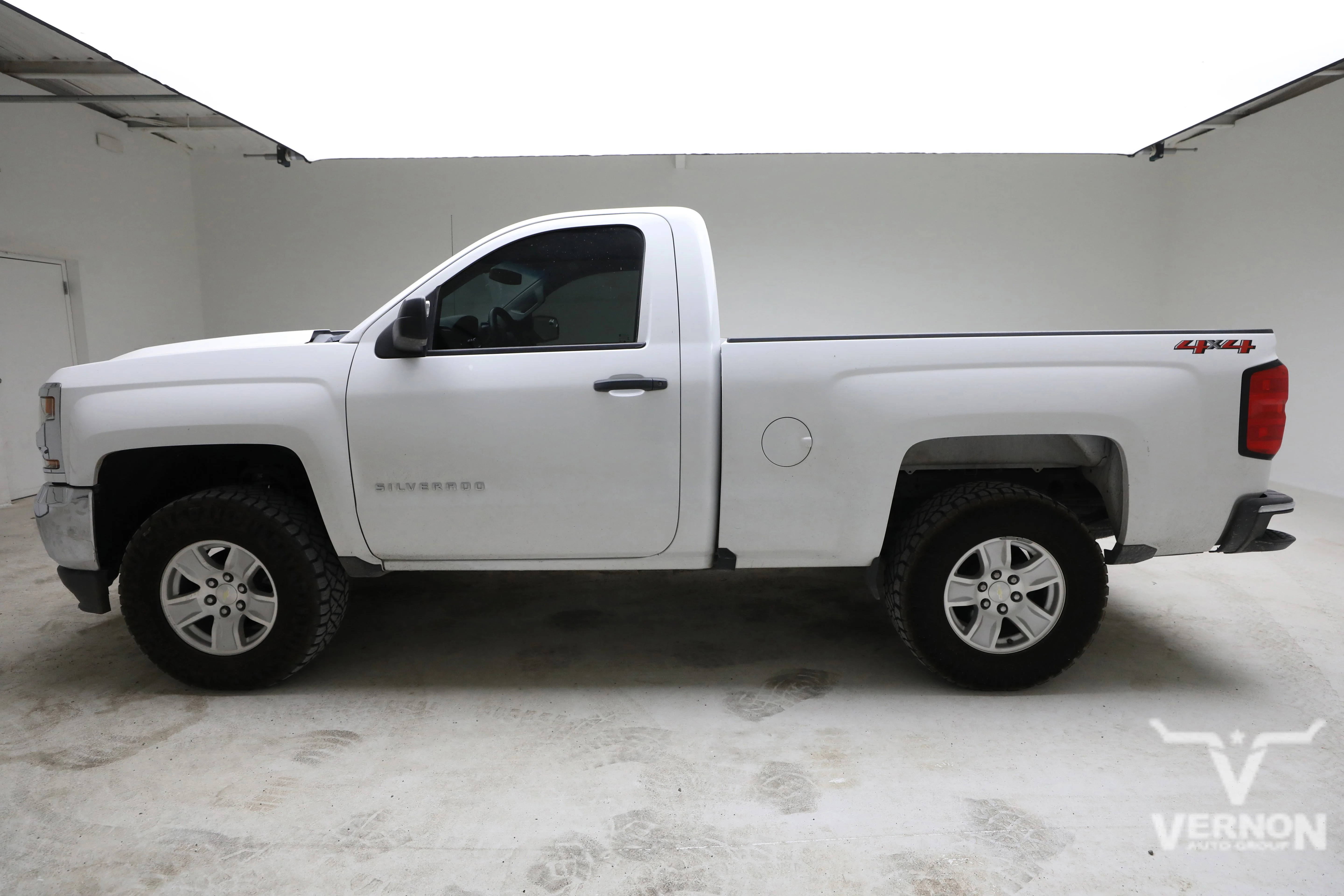 Pre-Owned 2018 Chevrolet Silverado 1500 Work Truck Regular Cab 4x4