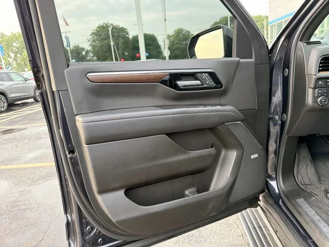 Used 2025 Gray Chevrolet High Country image 23