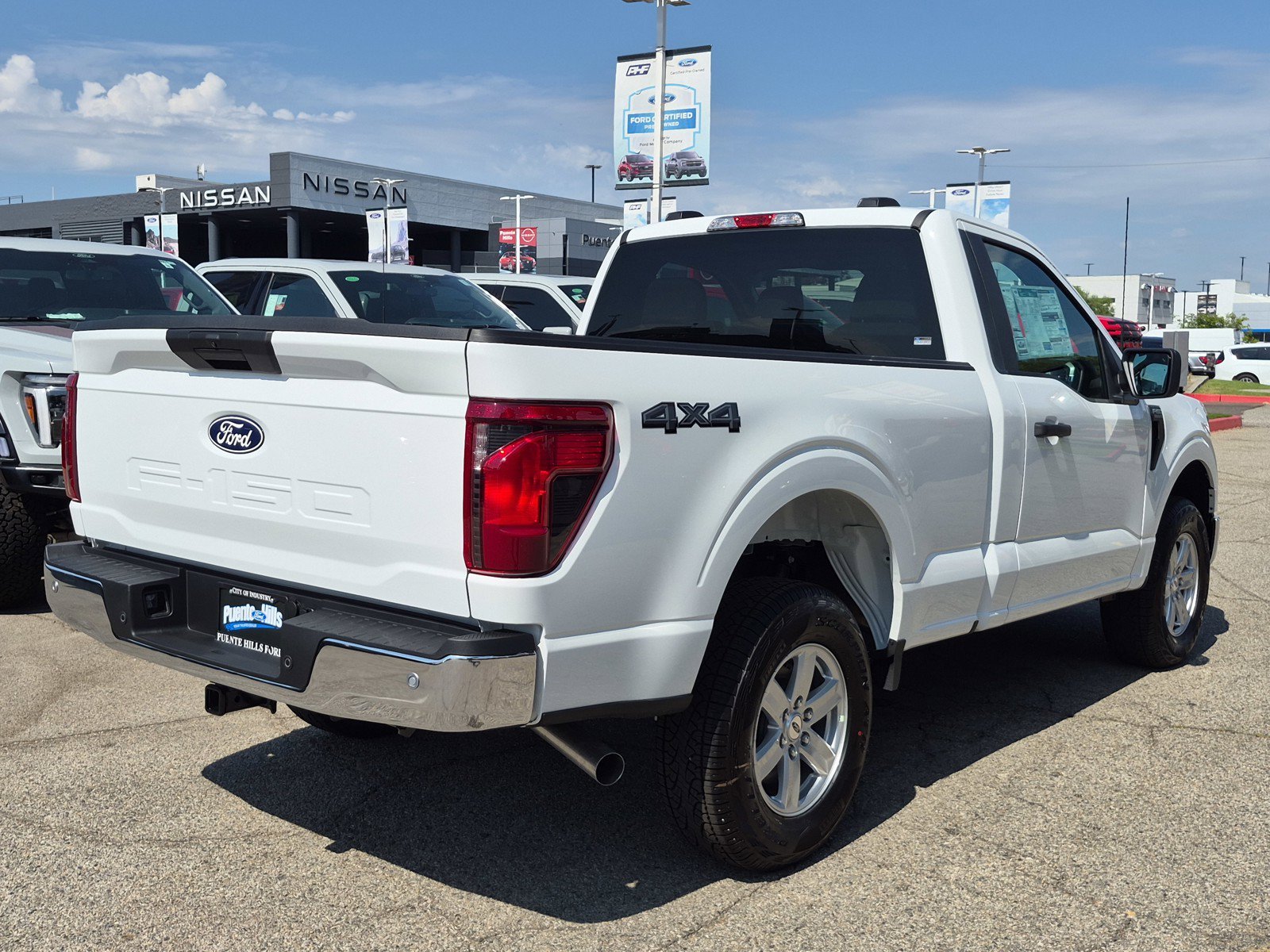 New 2026 Oxford White Ford XL image 6