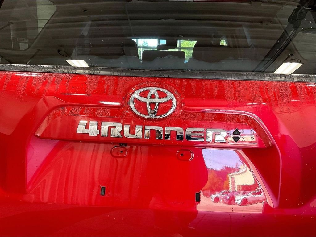 Used 2022 Red Toyota SR5 image 28