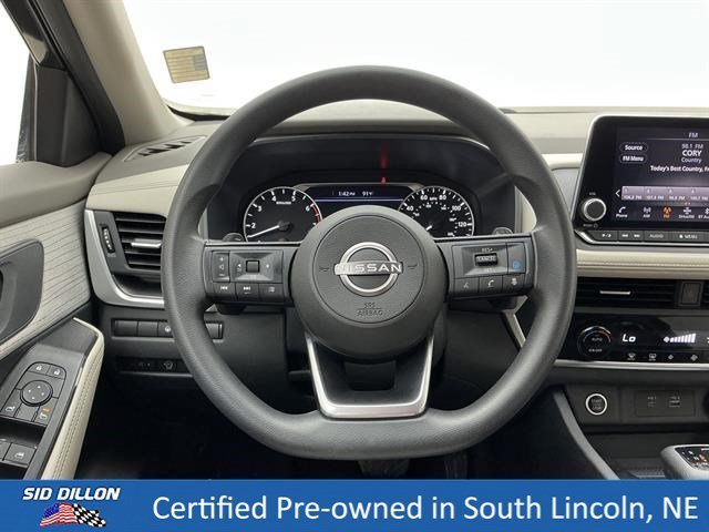 Used 2023 Super Black Nissan SV image 21