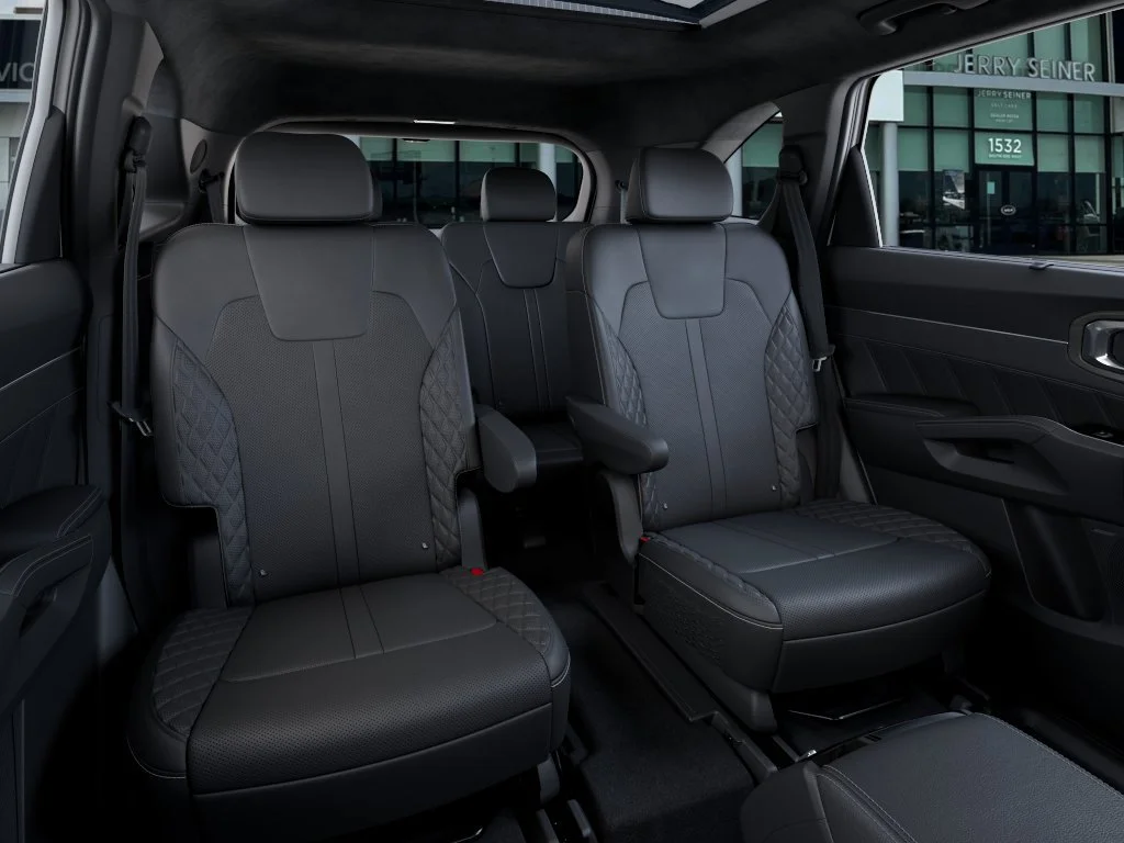 New 2026 Snow White Pearl Kia X-Line SX Prestige image 16