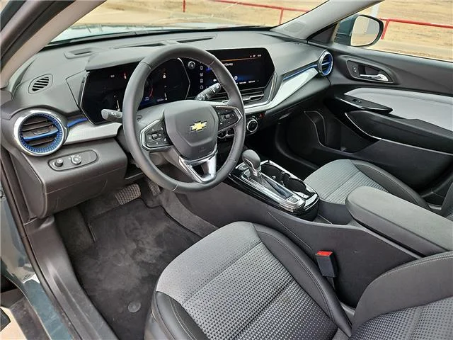 Used 2025 Gray Chevrolet LT Front-Wheel Drive image 11