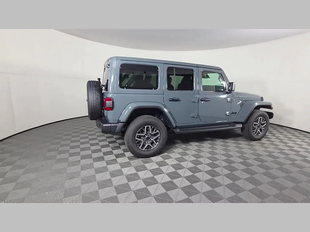 New 2026 Anvil Clear-Coat Exterior Paint Jeep Sahara image 26
