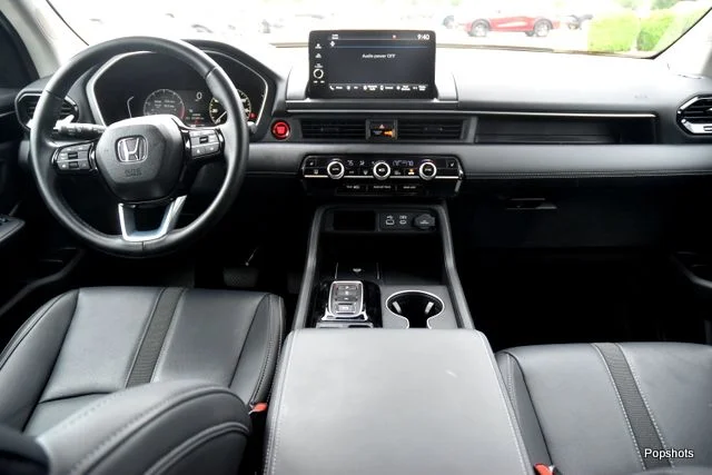 2025 Honda Pilot EX-L - Photo 17
