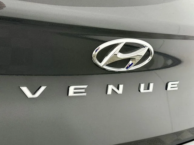 New 2026 Gray Hyundai SEL image 23