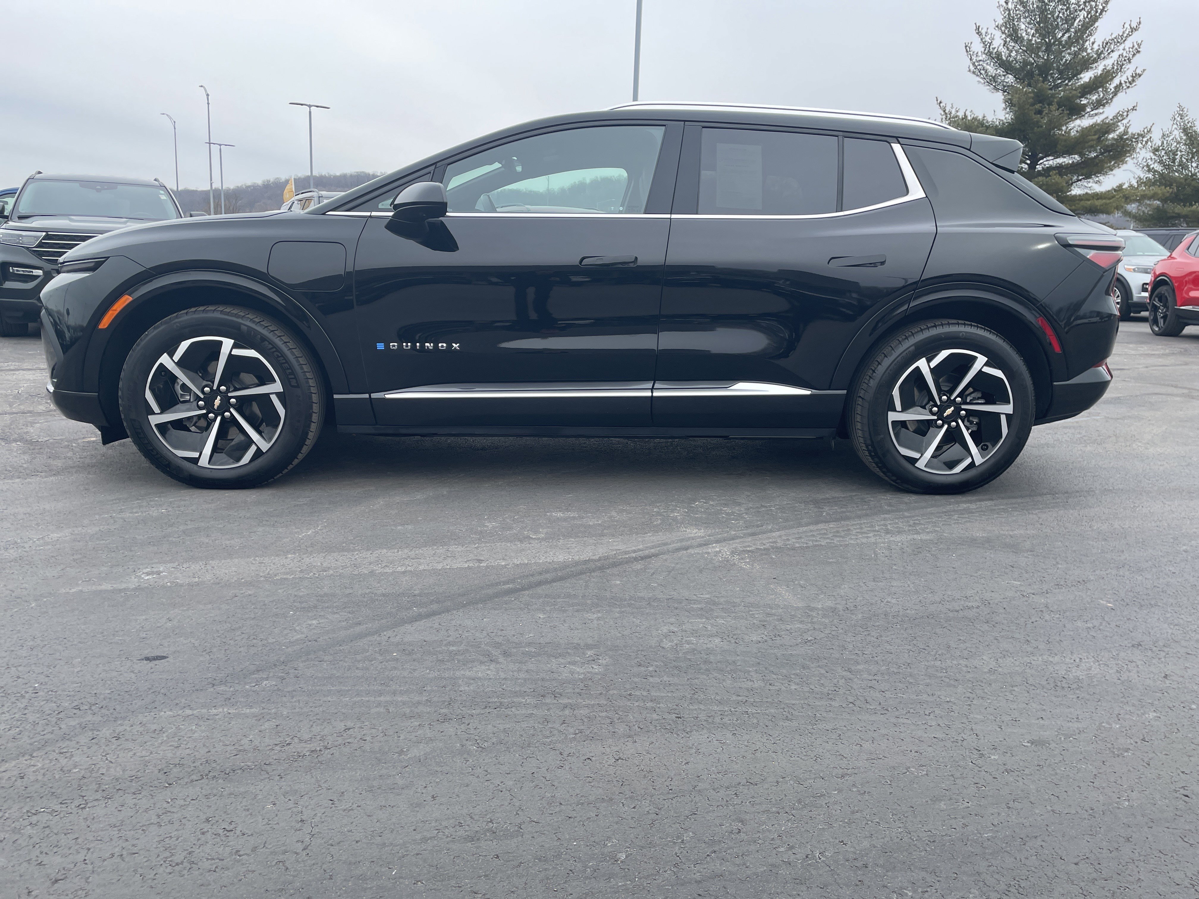 Used 2024 Chevrolet Equinox EV LT with VIN 3GN7DLRP5RS266910 for sale in East Peoria, IL