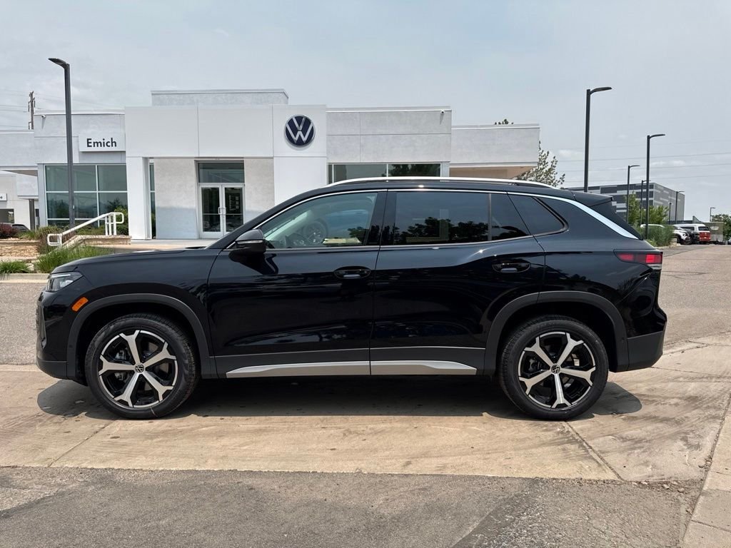 New 2026 Deep Black Pearl Volkswagen 2.0T SE image 2