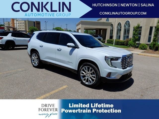 2026 GMC Acadia Denali AWD's photo
