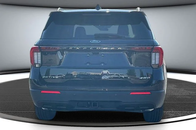 New 2026 Agate Black Metallic Ford Active image 4