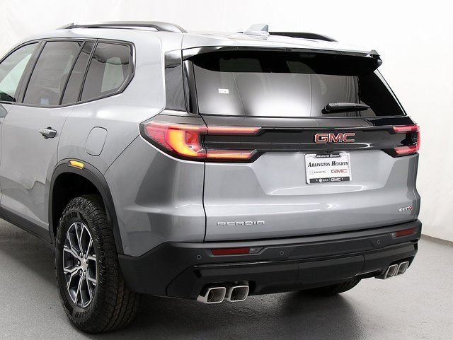 2026 GMC Acadia AT4 - Photo 7