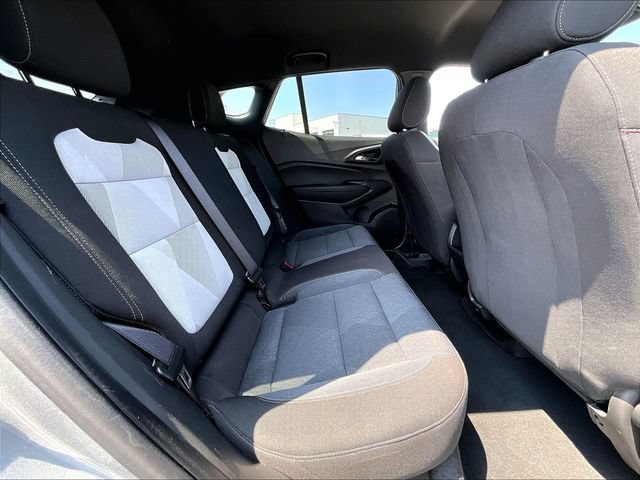 Used 2025 Sterling Gray Metallic Chevrolet 1RS image 16