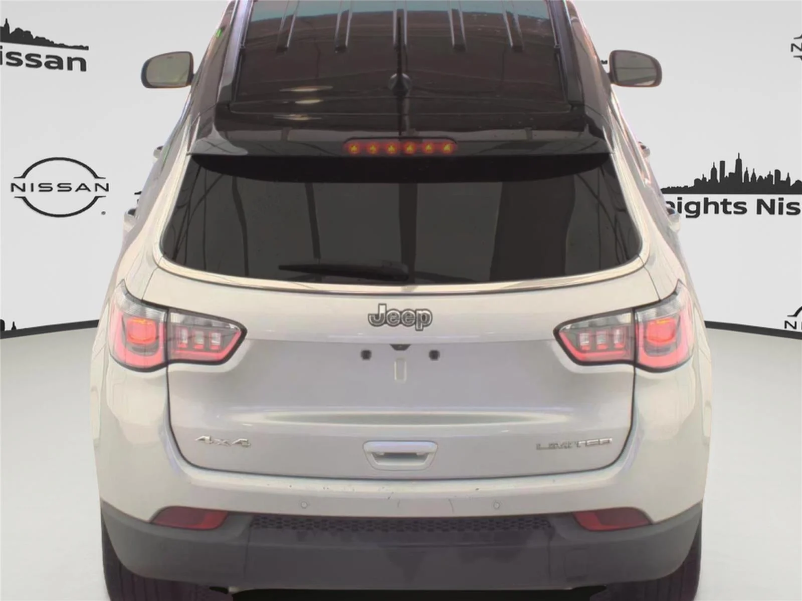 2025 Jeep Compass Limited - Photo 4