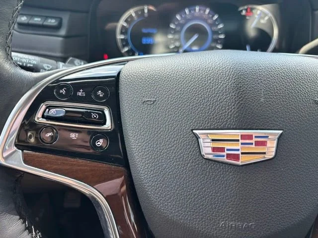 Used 2020 Black Cadillac Luxury image 27