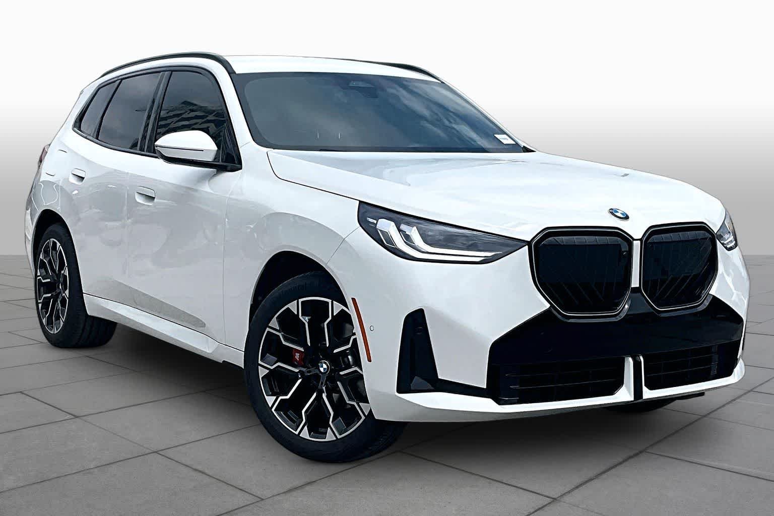 Used 2026 Alpine White BMW 30 xDrive image 2