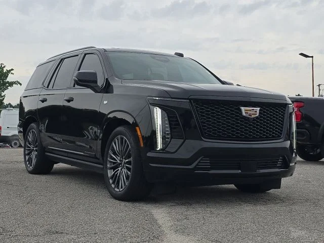 Used 2025 Black Cadillac Sport Platinum image 7