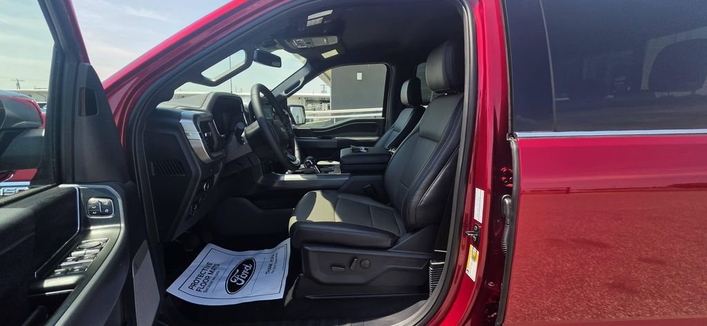 New 2026 Ruby Red Metallic Tinted Clearcoat Ford Lariat® image 16