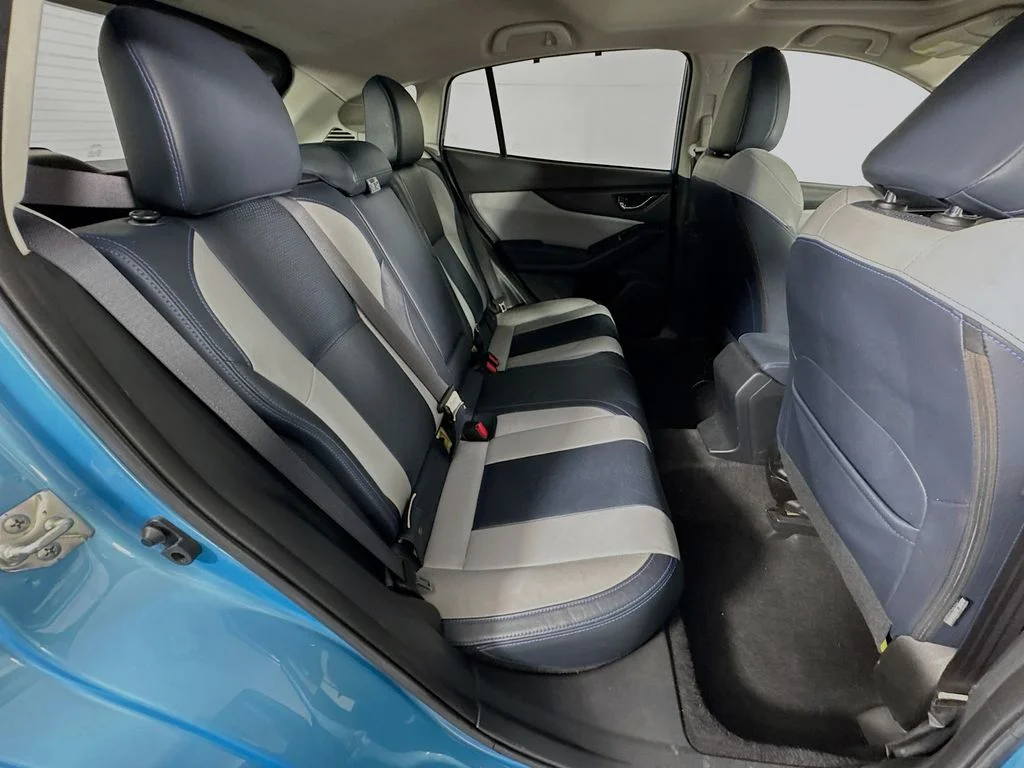Used 2019 Blue Subaru Hybrid image 33