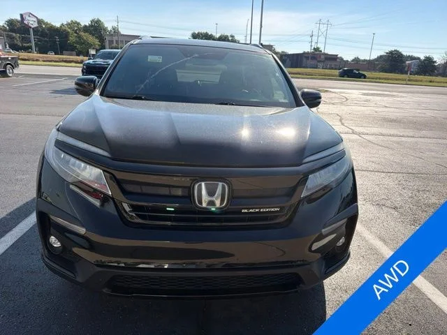 Used 2020 Black Honda Black Edition image 2