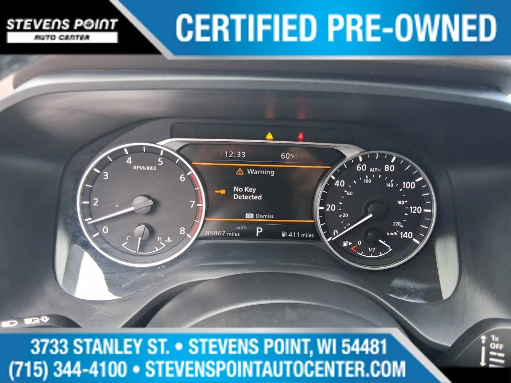 Used 2023 Super Black Nissan SL image 22