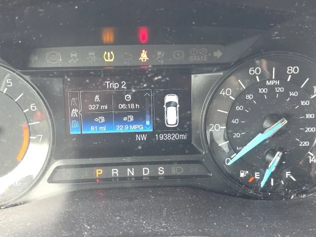 Used 2018 Blue Ford XLT image 19