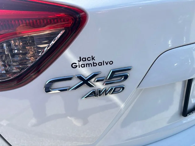 Used 2016 White Mazda Touring image 6
