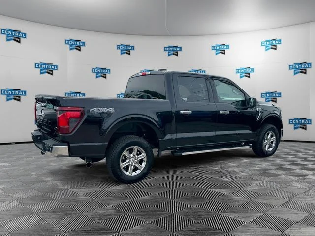 Used 2025 Black Ford XLT image 5