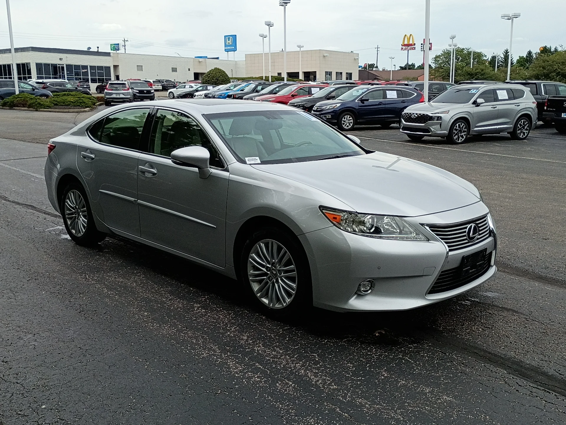 Used 2014 Silver Lining Metallic Lexus Base image 1