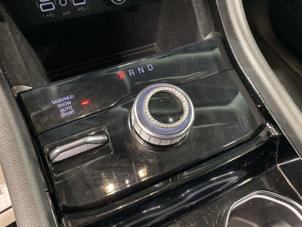 Used 2021 Silver Zynith Jeep Limited image 19