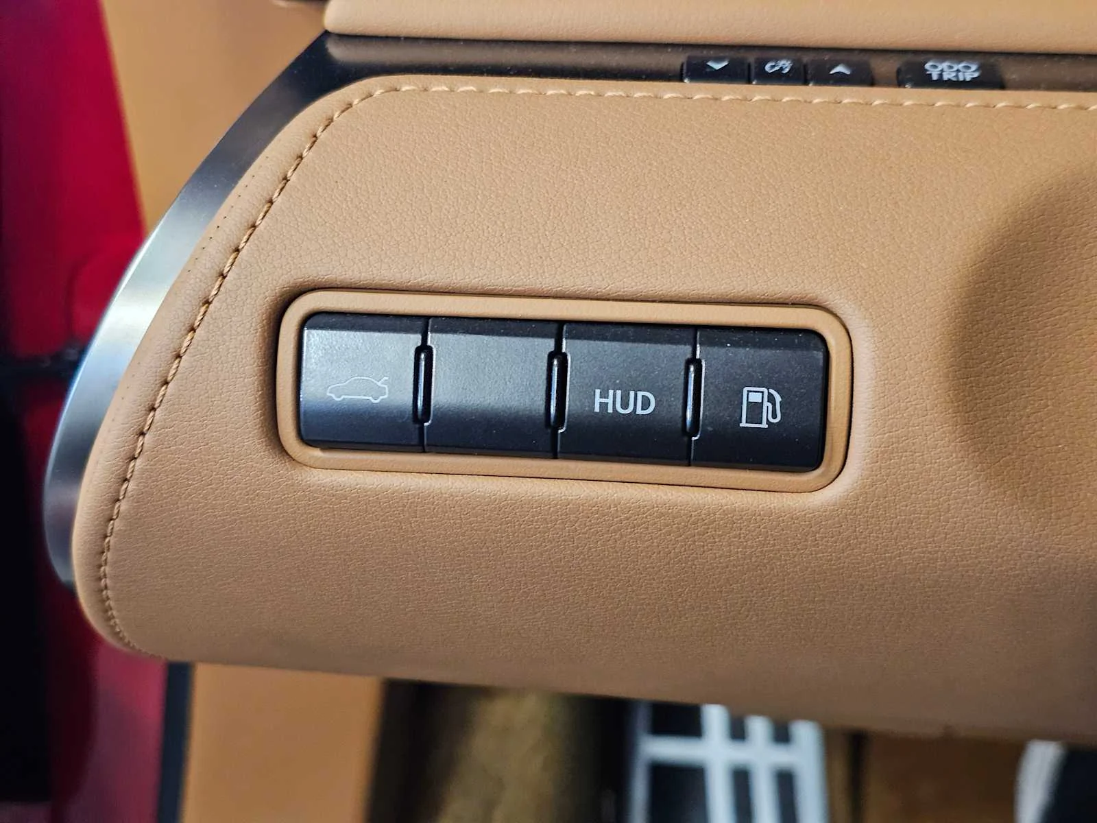 Used 2021 Infrared Lexus 500 image 19