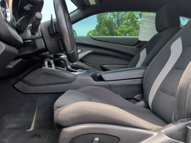 Used 2022 Black Chevrolet 1LT image 13